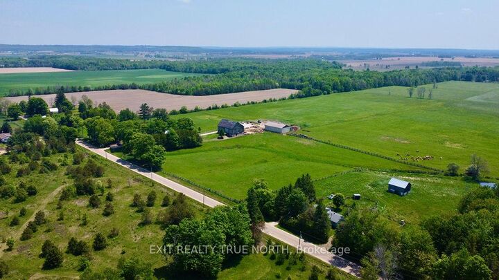 Property Photo: 199 3 Concession Road W ON L0L 2T0