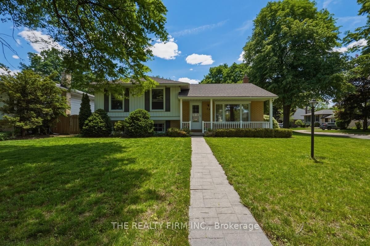 Photo de la propriété:  52 Maxwell Crescent  ON N5X 1Z1 