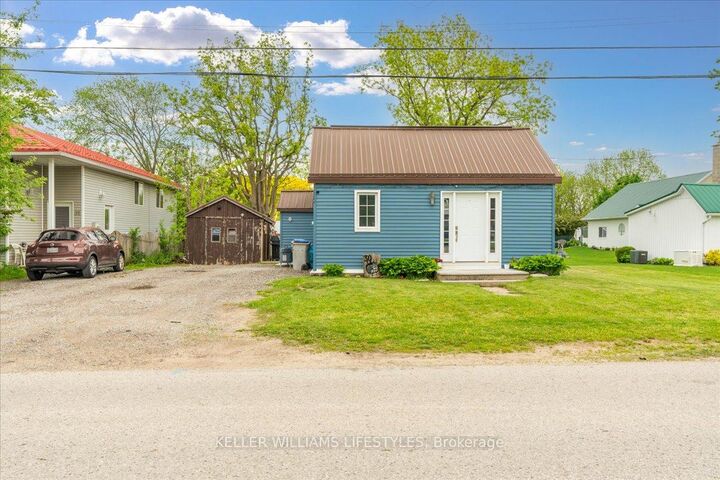Photo de la propriété:  30 Queen Street W  ON N0N 1J0 