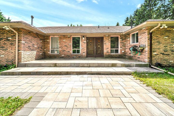 Property Photo: 49 Maplewood Drive ON L9V 3N6