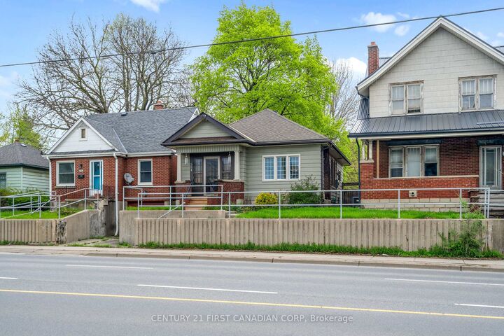Property Photo: 594 Highbury Avenue N ON N5W 4K9