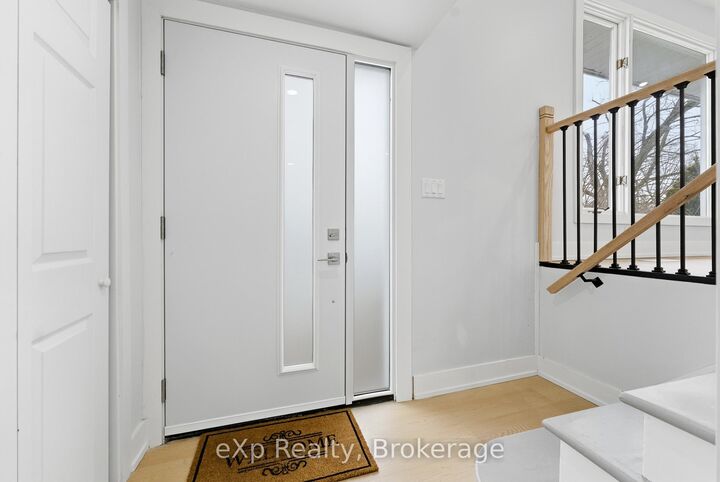 Property Photo:  19 Alfred Drive  ON K8N 4M6 