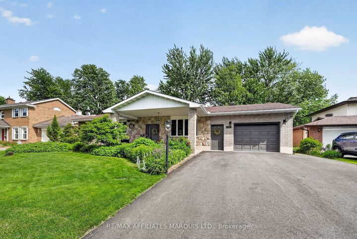 Property Photo:  1628 Grant Avenue  ON K6J 5J4 