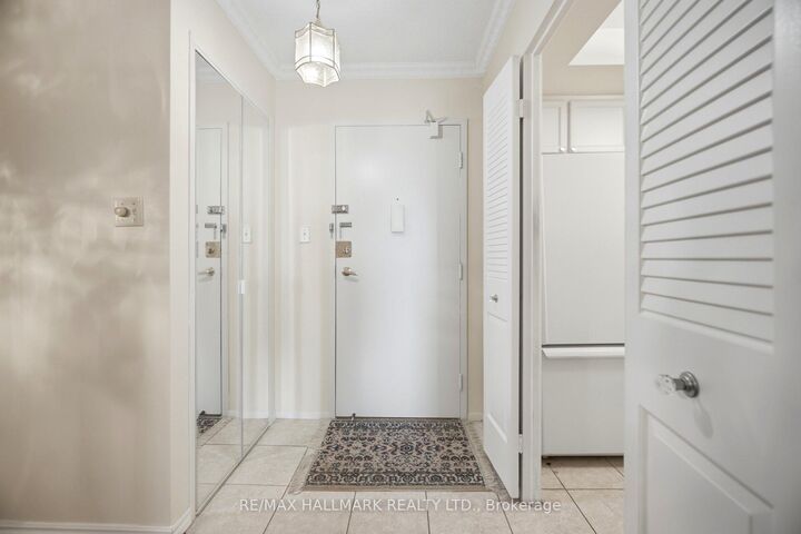 Photo de la propriété:  3131 Bridletowne Circle 1701  ON M1W 2S9 