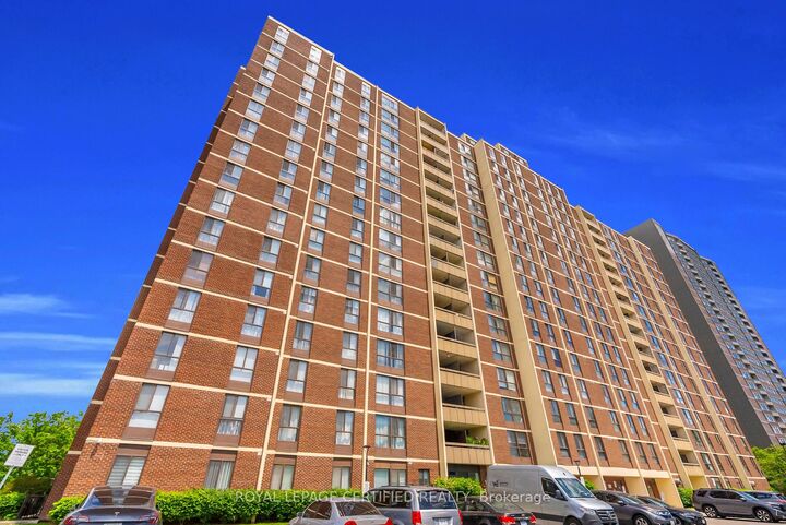 Property Photo:  3170 Kirwin Avenue 1402  ON L5A 3R1 