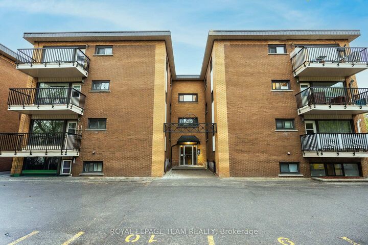 Property Photo: 270 Beechwood Avenue 6 ON K1L 8A6