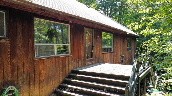 Property Photo:  1030 McCabe Road  ON P0B 1A0 