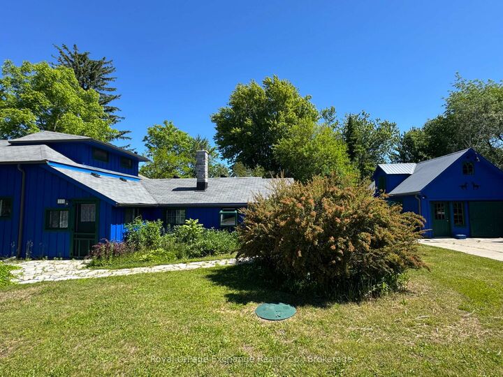 Property Photo: 251 St. Albert Street ON N2Z 2J5