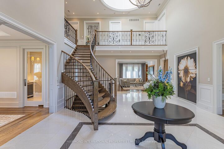 Property Photo: 21 Hammok Crescent ON L3T 2X3