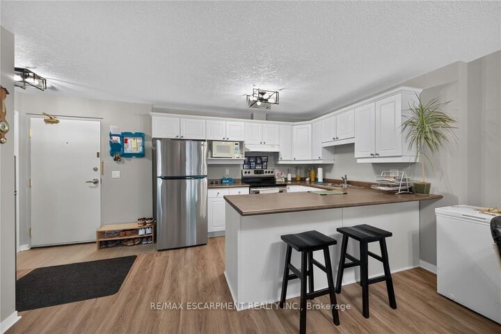 Property Photo: 12 St Andrew Street 103 ON N0A 1N1