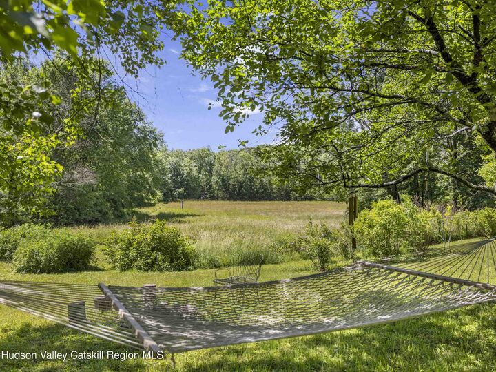 Property Photo:  423 Samsonville  NY 12446 