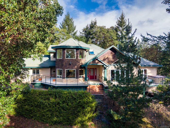 1450 White Pine Terr — photo 1