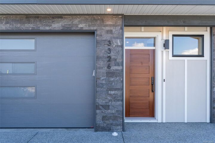 3226 Woodrush Dr — photo 1