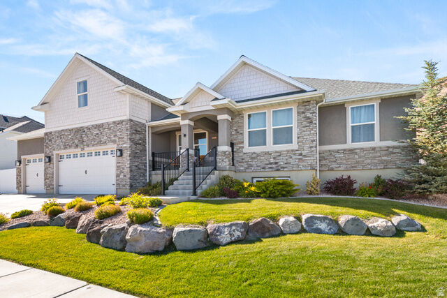 Property Photo: 528 W Autumn Hills Blvd UT 84048
