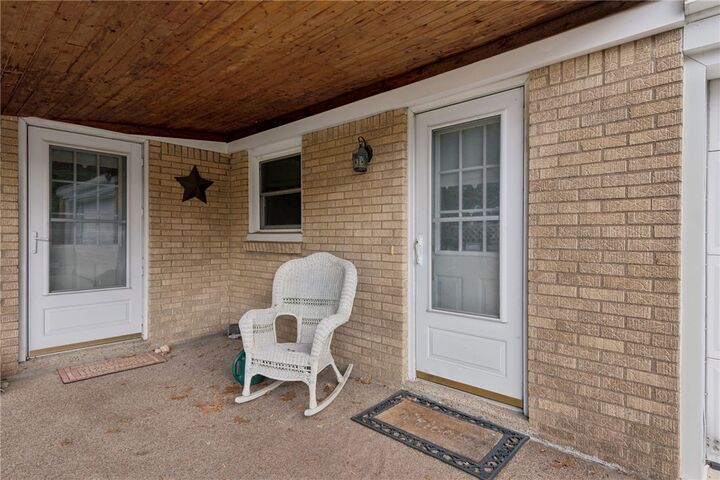 Property Photo: 1760 Morris Ave PA 15642