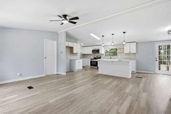 Property Photo:  154 Antioch Road  TX 78957 