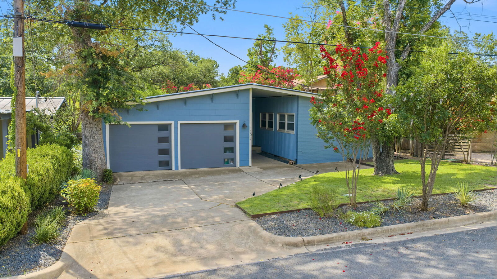 Property Photo: 1103 Norwalk Lane TX 78703
