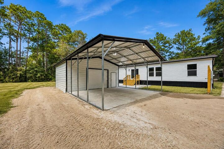 Property Photo:  86071 Big Leaf Lane  FL 32097 