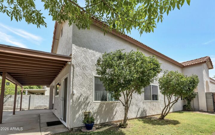 Property Photo:  562 S Danyell Drive  AZ 85225 