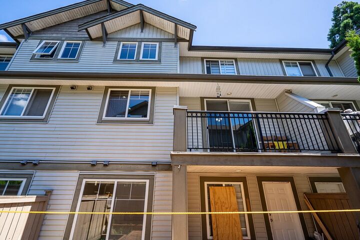 Property Photo: 14453 72 Avenue 7 BC V3S 2E6