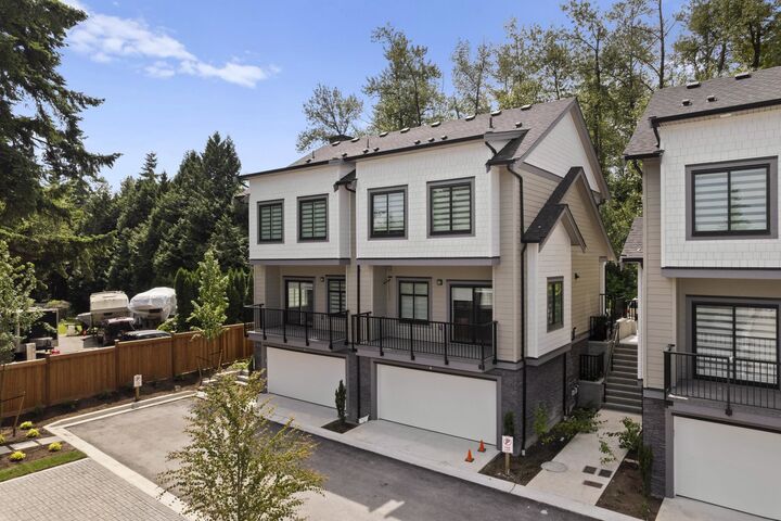 Property Photo: 9688 182A Street 15 BC V4N 4J8