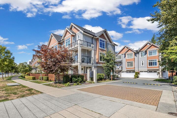 Property Photo: 12091 70 Avenue 7 BC V3W 1A6