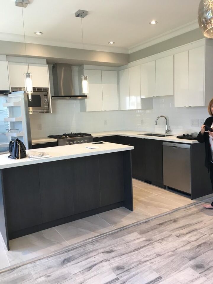 Property Photo:  9560 Alexandra Road Road 8  BC V6X 1C5 