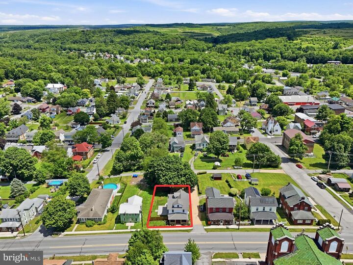 Property Photo:  407 Stone Street  PA 16666 
