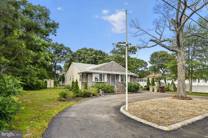 Property Photo:  28 Cedar Street  NJ 08721 