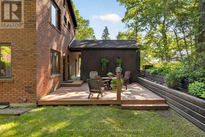 Property Photo: 31 King Street ON P1H 1X6