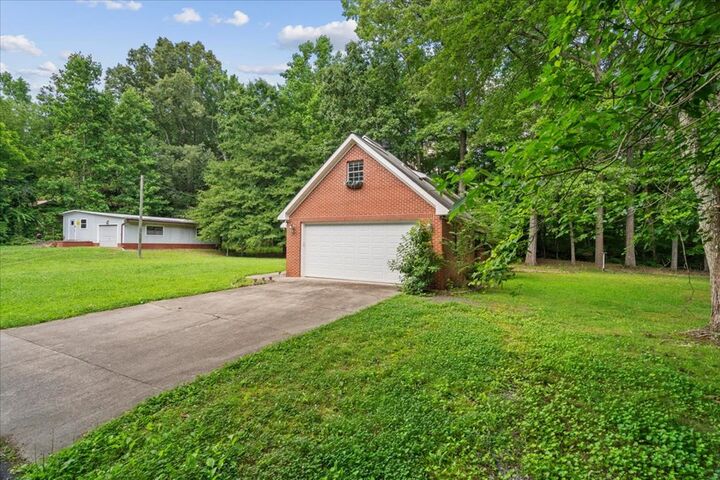 Property Photo:  115 Zell Drive  GA 30721 