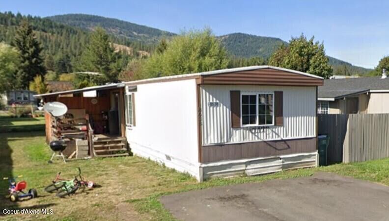 Property Photo:  8638 W Park Loop  ID 83858 