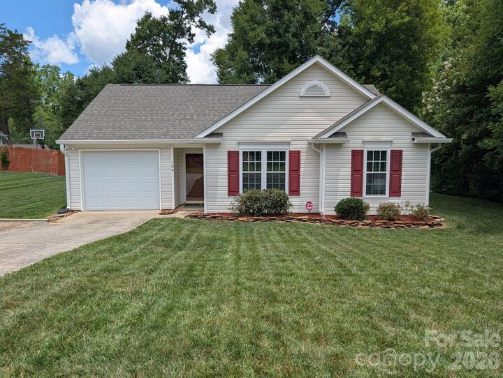 Property Photo:  704 Gum Branch Road  NC 28214 