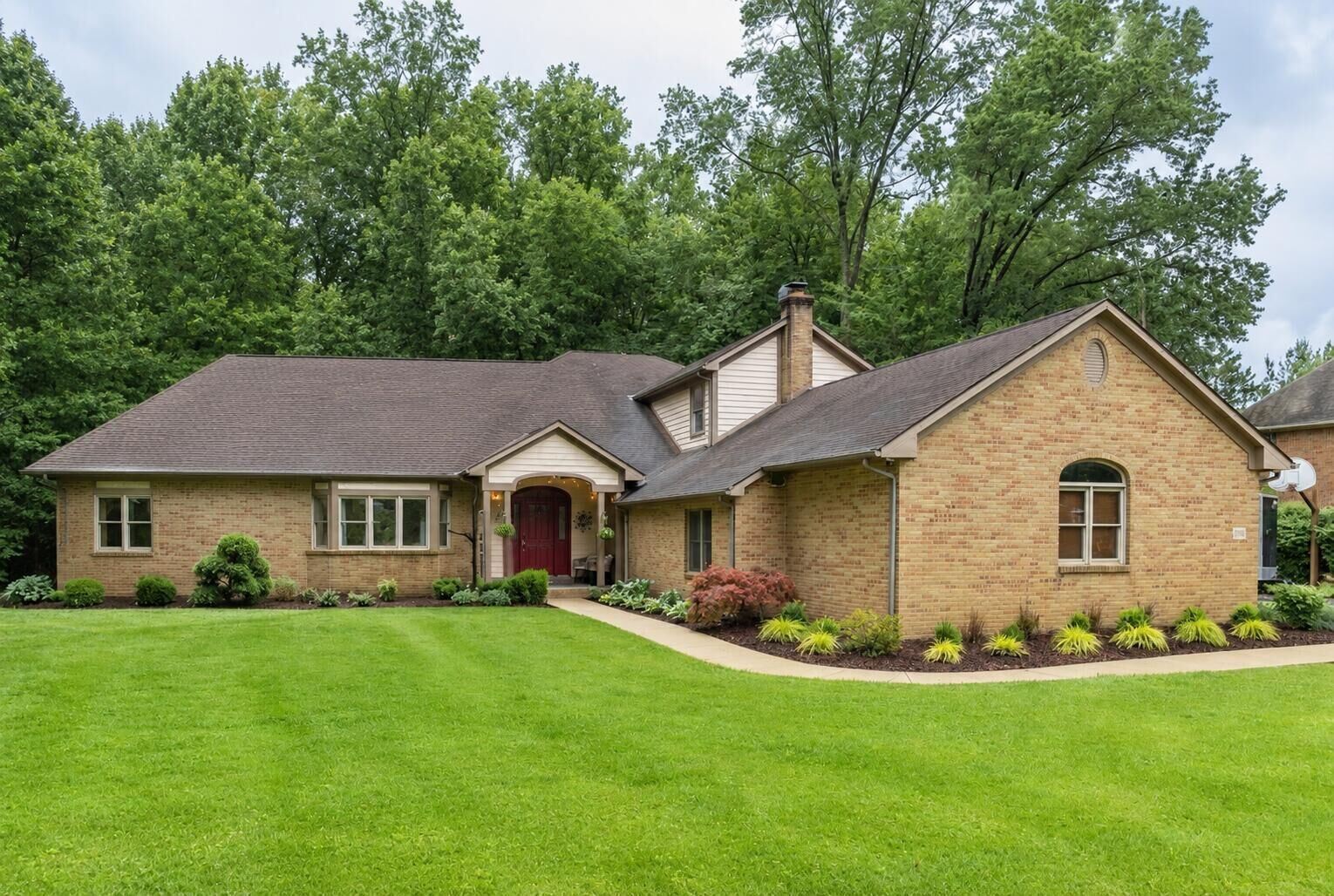 Property Photo:  7836 Glenwood NW Avenue  OH 43110 