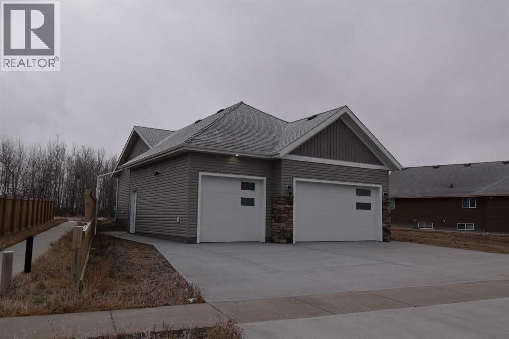Property Photo:  2005 61 Avenue  AB T9V 3R2 