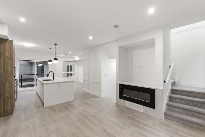 Property Photo:  13895 64 Avenue 27  BC V3W 3N9 
