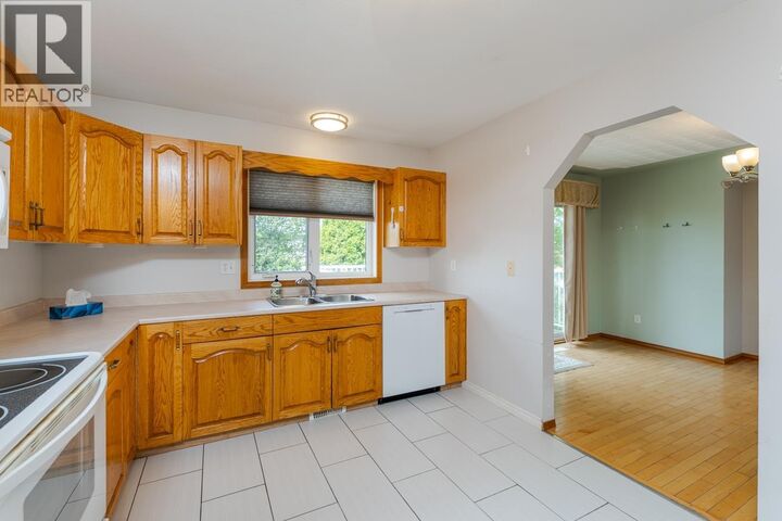 Property Photo: 633 Johnson Street BC V2M 2Z8