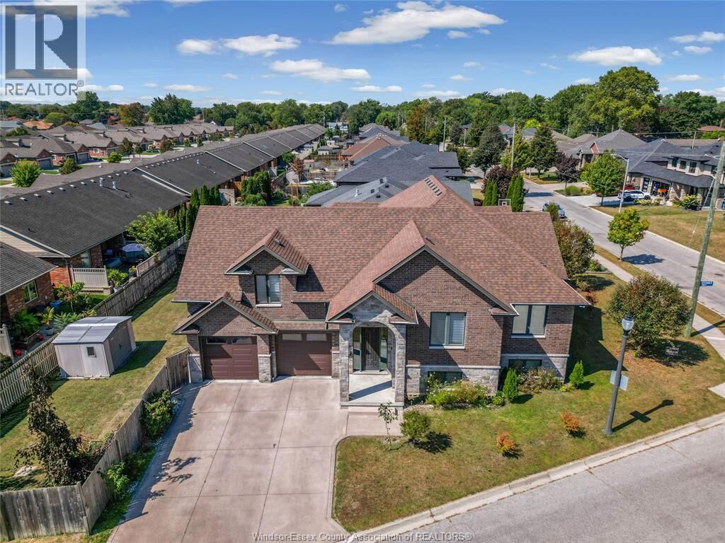 Property Photo:  498 Sacred Heart Drive Lower  ON N9J 0A6 