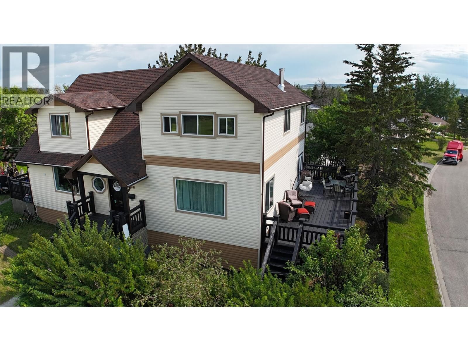 Property Photo: 9000 Lyman Drive BC V1G 3M9