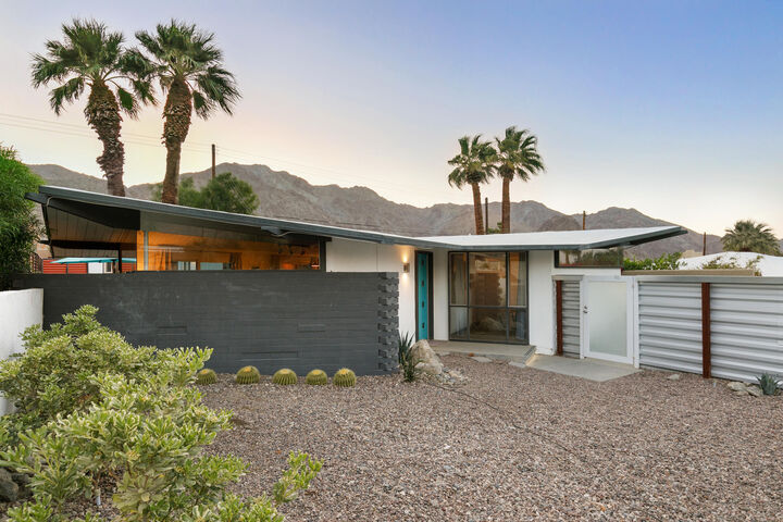 Property Photo: 53965 Avenida Obregon CA 92253