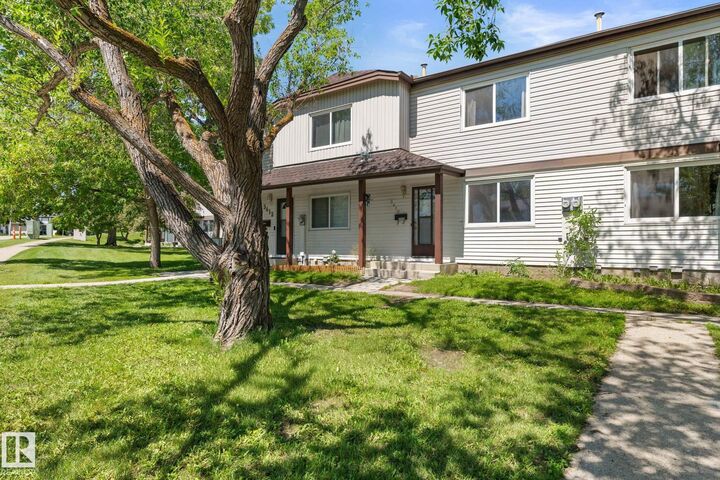 Property Photo:  5410 146 Avenue NW  AB T5A 4L6 