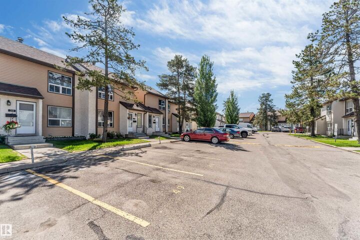 Property Photo:  1651 46 Street NW 24  AB T6L 5H2 