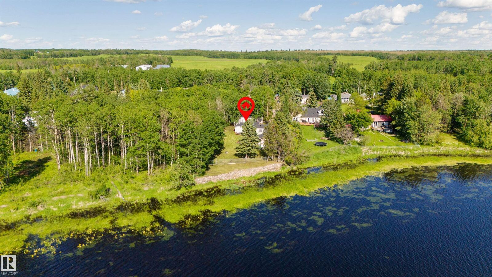 Property Photo: 52343 Rge Road 211 24 AB T8G 1A6