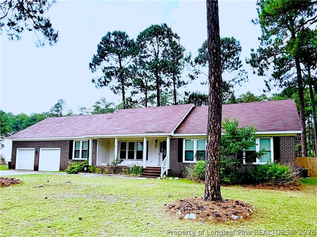 Property Photo:  1530 Redbud Drive  NC 28311 