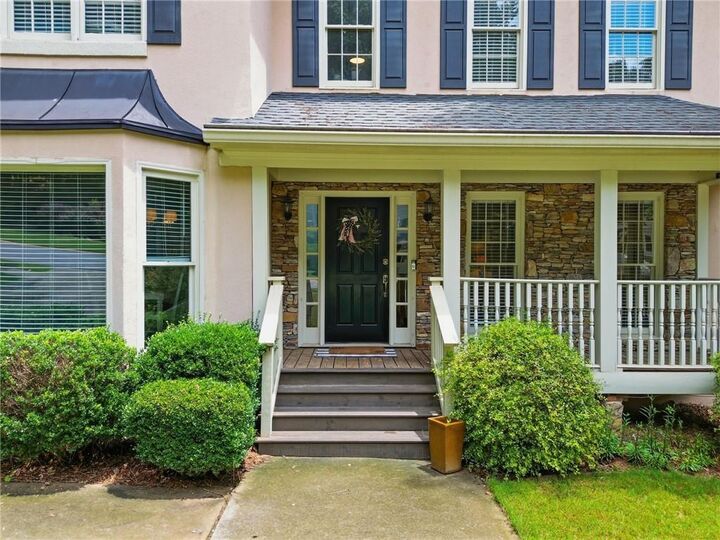 Property Photo:  225 Colonial Drive  GA 30189 