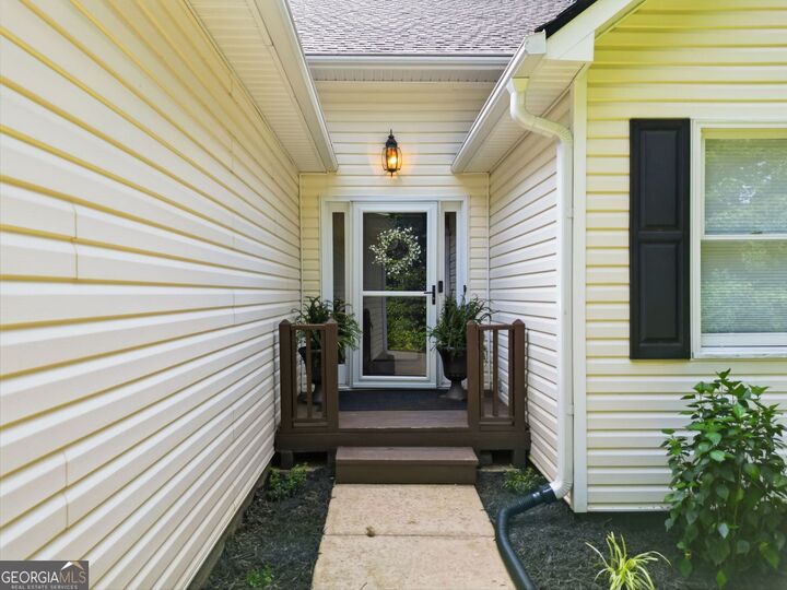 Property Photo:  285 Hidden Branches Trail  GA 30115 