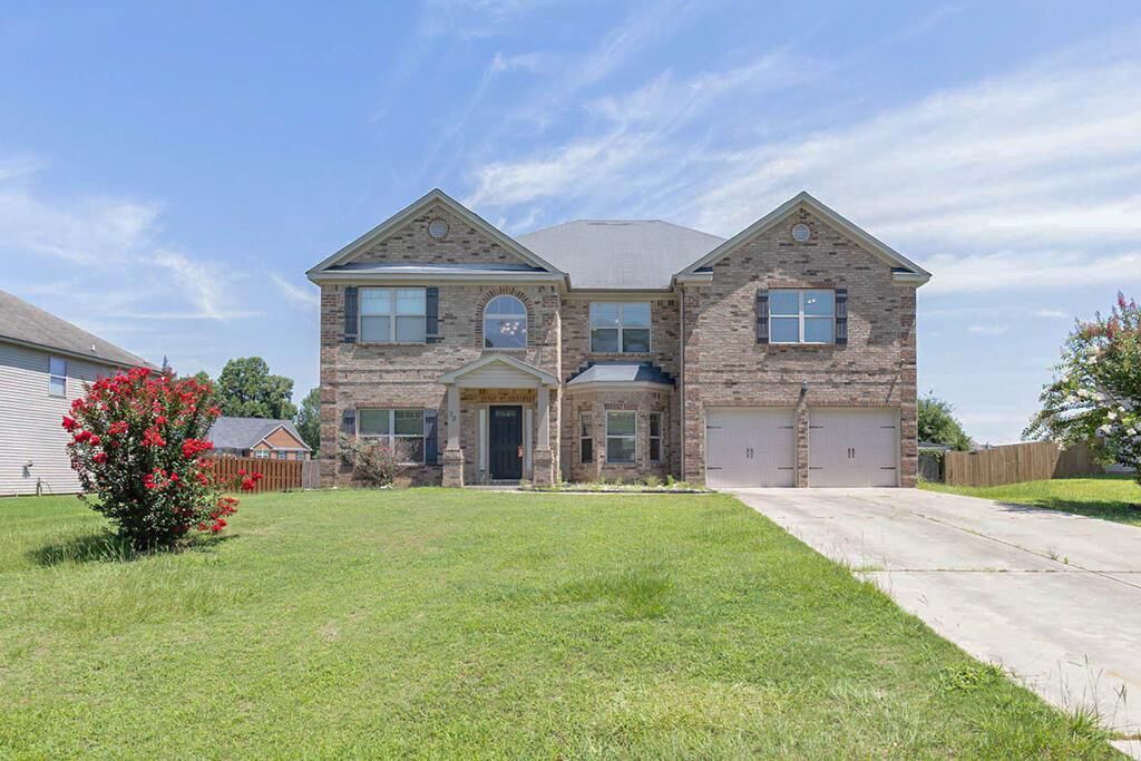 Property Photo:  32 Caen Drive  AL 36856 