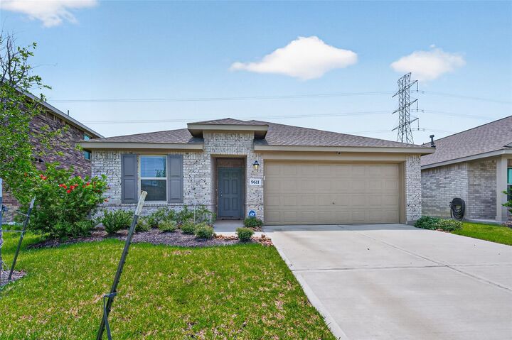 Property Photo:  9611 Atwood Lake Drive  TX 77521 