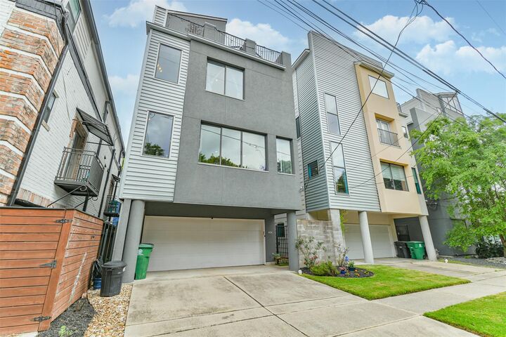 Property Photo:  406 Pacific Street  TX 77006 