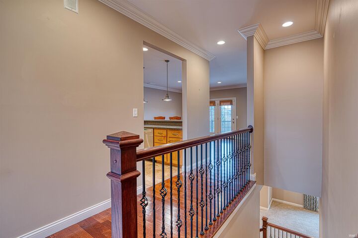 Property Photo:  909 Uriel Court  IN 47725 